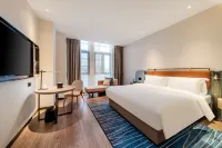 Echarm Hotel (Yichang Huoche Dongzhan) Hotels near Yichang Sanxia Airport