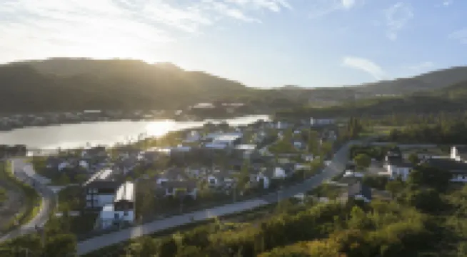 湖州西塞山鴻居酒店