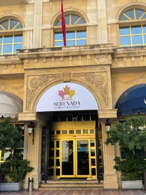 Serenada Golden Palace Hotel