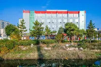 Junyi Hotel (Tanguo Ancient City) Hotels in Tancheng County