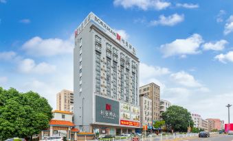 Baiman Hotel (Zhanjiang Suixi Quanfeng Plaza Branch)