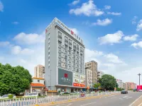 Baiman Hotel (Zhanjiang Suixi Quanfeng Plaza Branch)