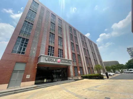 Jinjiang Inn Select (Shanghai Chuansha Metro Station Tourism Resort)