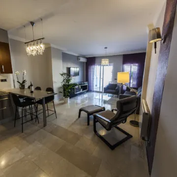 apartamentos abril