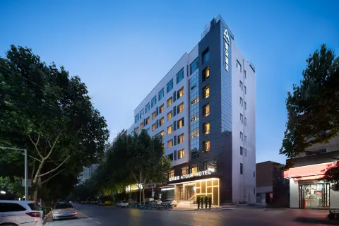 Yuncheng Pu'an Street Atour Hotel