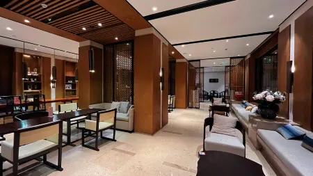 Blossom Dreams Hotel (Yangshuo Yulong River) Отели рядом с достопримечательностью «Yulong Bridge»