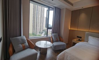 Aotman Hotel (Chengdu Qingbaijiang Wanda)