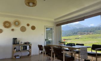 Turks Yuanshe Mountain Stone Homestay