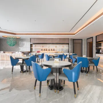 Zhengning Nalandi Hotel