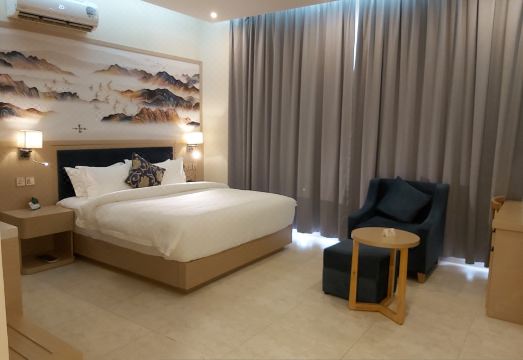 Season Inn Hotel_Barka