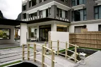 Qinghe Ruijin Private Soup Hot Spring Hotel (Li County Bipenggou Scenic Area Store) โรงแรมใน