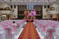 Rama Royal Resorts Hôtels à : Bihat