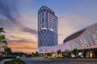 武漢江夏希爾頓歡朋飯店 國家檢察官學院湖北分院(湯遜湖校區)附近的飯店