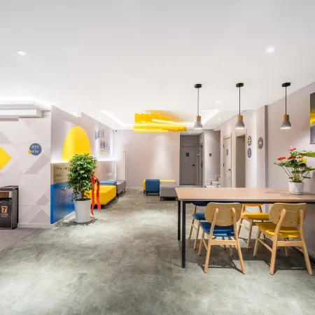 7Days Inn Hotel (Huai'an Lianshui Baiyue Plaza)