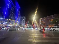 Xixi Homestay (Taoxichuan Creative Plaza) - Bãi đậu xe