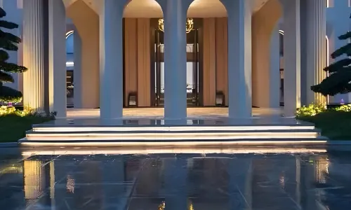 Exotic W Hotel