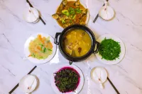 Yunjian Hot Spring Lake Guesthouse - breakfast