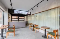 Heben Apartment (Wuyue Plaza)