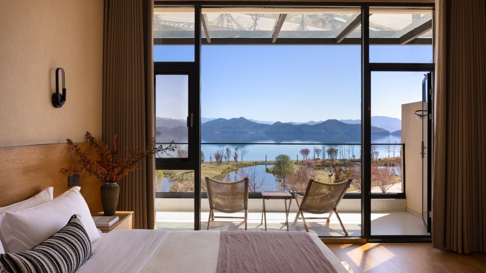 Lugu Lake Shanyu Lake View Resort Hotel (Daluoshui Branch)