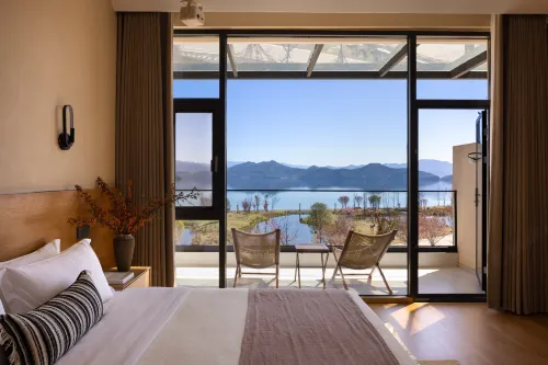 Lugu Lake Shanyu Lake View Resort Hotel (Daluoshui Branch)