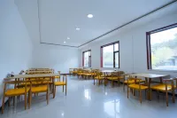 Haoxiangzhu Hotel (Baishishan Scenic Area)