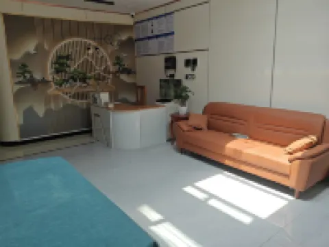 Ruixiang Business Hotel