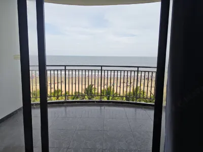 China First Beach Seaside Apartment