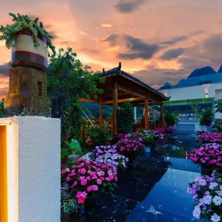Wanfenglin Shanyu Canshan Homestay (Xianahui Village)