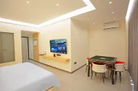 Zhenning Xiangyue Garden Hotel