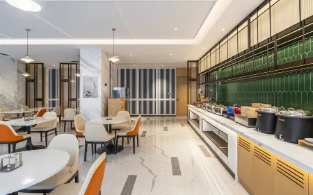 Magnolia Hotel Pingnan Central Plaza Отели в г. Пинань