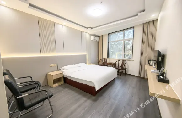 都市118酒店（東平銀山鎮店）