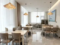 Linxi Shanhe · TimberValley Terrace Mountain View · Smart Homestay (Baoquan Tourism Resort) - Family