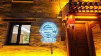 Guanyundu Homestay (Gucheng Huayan Monastery) - Airport Shuttle
