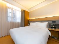 全季酒店(上海新国际博览中心高科西路店) - 大床房