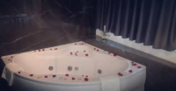 レベル ラグジュアリー スイーツ