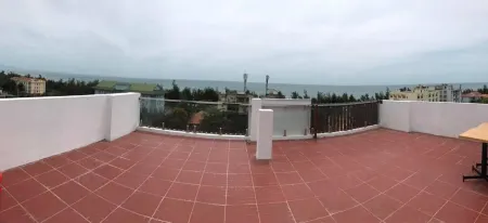 Tuan Anh 2 Hotel Отели рядом с достопримечательностью «Cầu Nhật Lệ 2»