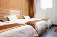 Xinyang Tengfei Express Hotel