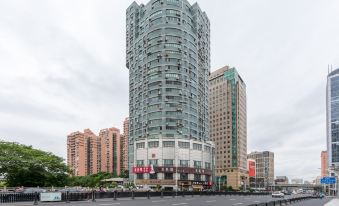 HanTing Hotel (Shanghai Xuhui Yishan Road Subway Station)