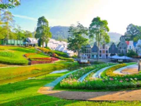 Brookside Valley Resort