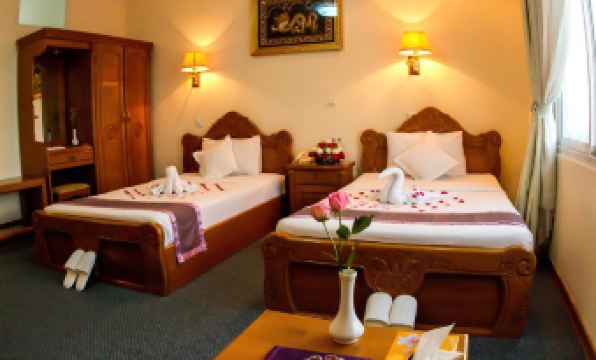 City Golf Resort Hotel