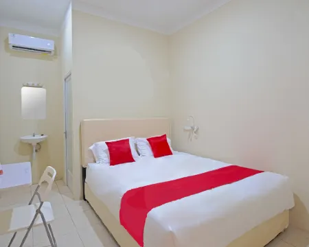 Innjoy Guesthouse Hotels in Banyumanik