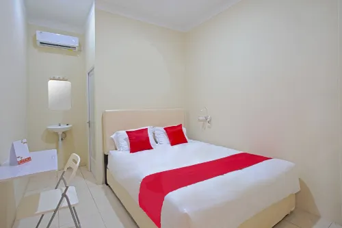 Innjoy Guesthouse Hotels in Gunung Pati