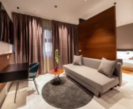 The Corner Duomo Hotel