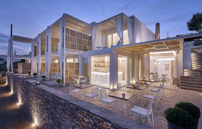 Canal Suites