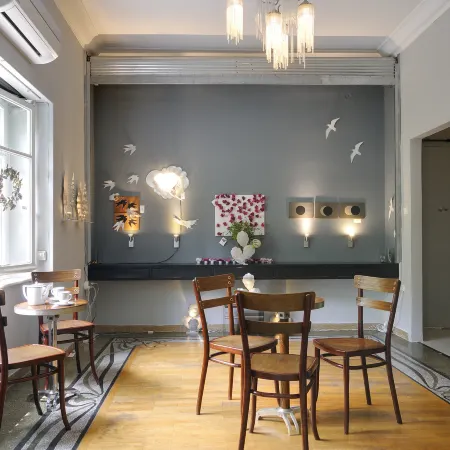 Athens Green Apartments Отели рядом с достопримечательностью «Панграти»