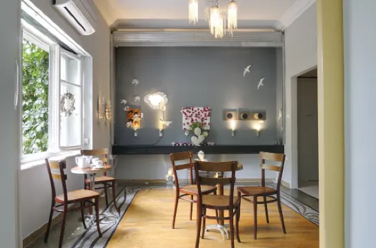 Athens Green Apartments