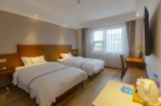 銀谷ホテル（大理高速鉄道駅）