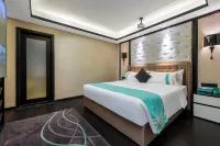 Yahao Garden Hotel (Zhongshan Fuhua Road Xingzhong Plaza)