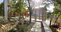 Yiyun Country House (Wudang Mountain Entrance Store) Hotels in Danjiangkou