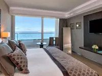 Divani Apollon Palace & Thalasso Hotels in Vari-Voula-Vouliagmeni